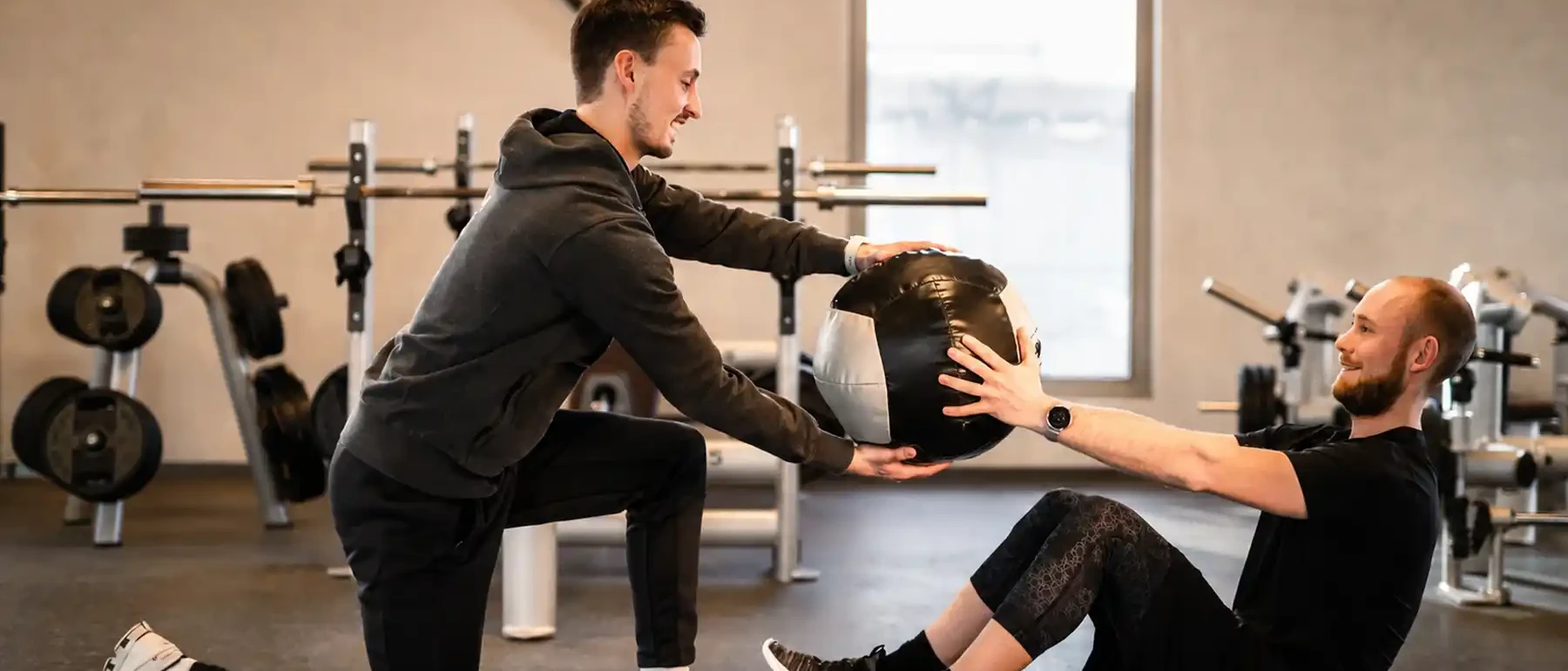 Training für Muskelaufbau und Kraft im Fitnessstudio ALTE ZIEGELEI in Lauffen bei Heilbronn